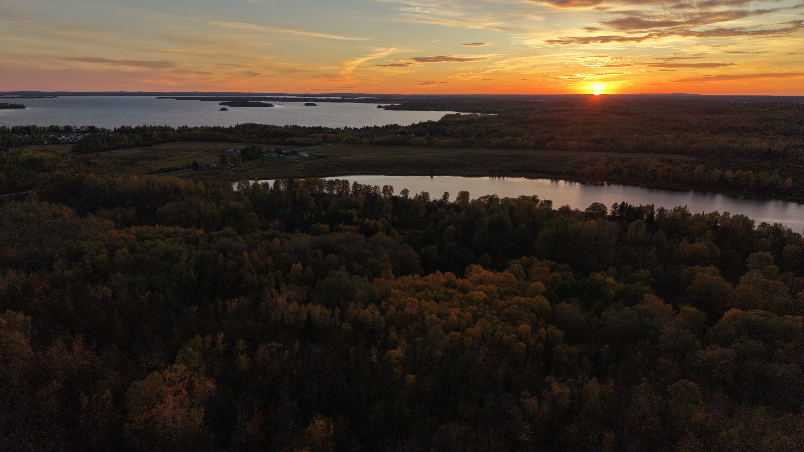 Vue aérienne à partir du belvédère de la forêt Askikwaj